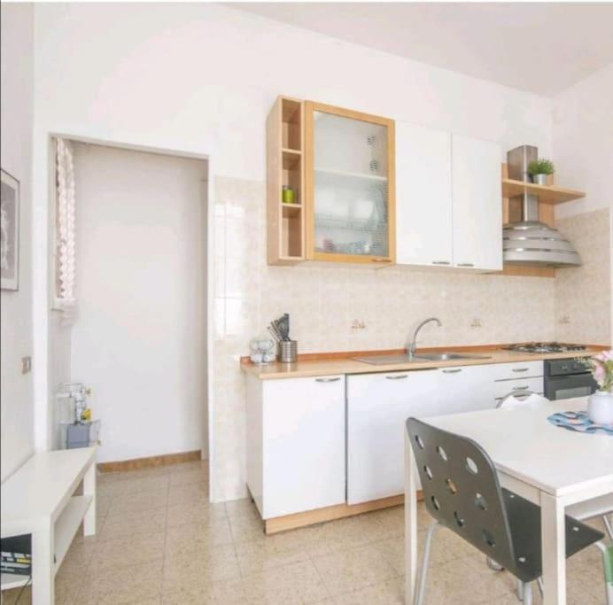 2 Bedrooms Apartment Near Metro M1 Marelli 17Min From Duomo Sesto San Giovanni Kültér fotó